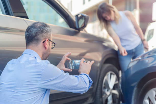 Professional Full Coverage Car Insurance technician working in Norman, OK